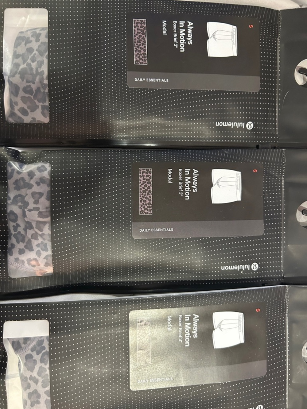 lululemon athletica High Waist Shorts - Gray Leopard Print